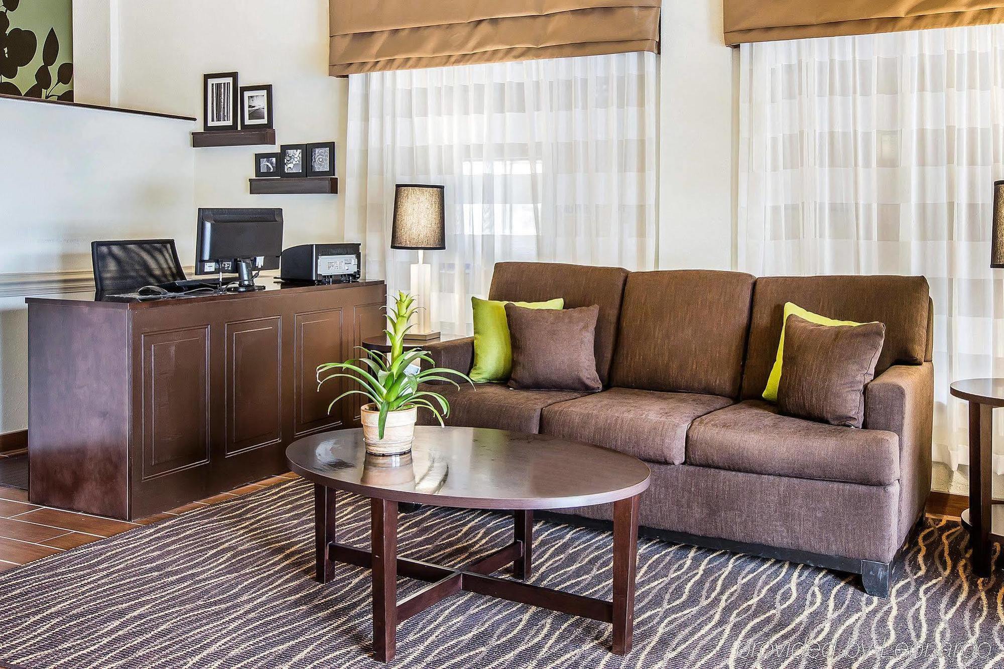 Clarion Pointe Albemarle Otel Dış mekan fotoğraf