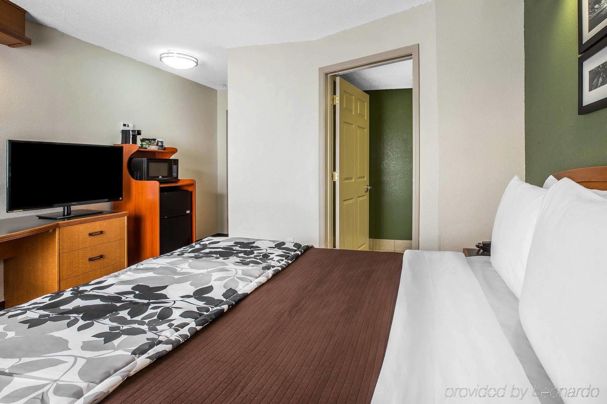 Clarion Pointe Albemarle Otel Dış mekan fotoğraf